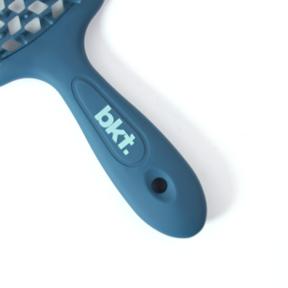 BKT Wet Brush